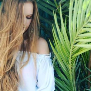 Meet your Posher, Daniela